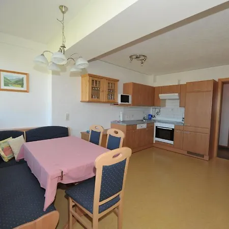 Haus Helga Penzion Mauterndorf (Salzburg)