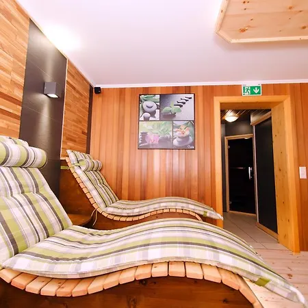 Haus Helga Penzion 3*
