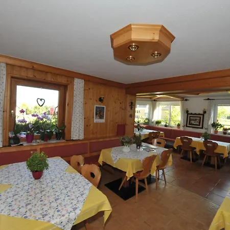 Penzion Haus Helga Mauterndorf (Salzburg)